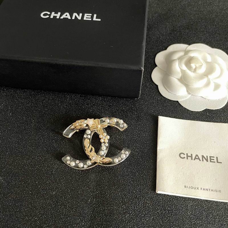 Chanel Brooch 07yxs67